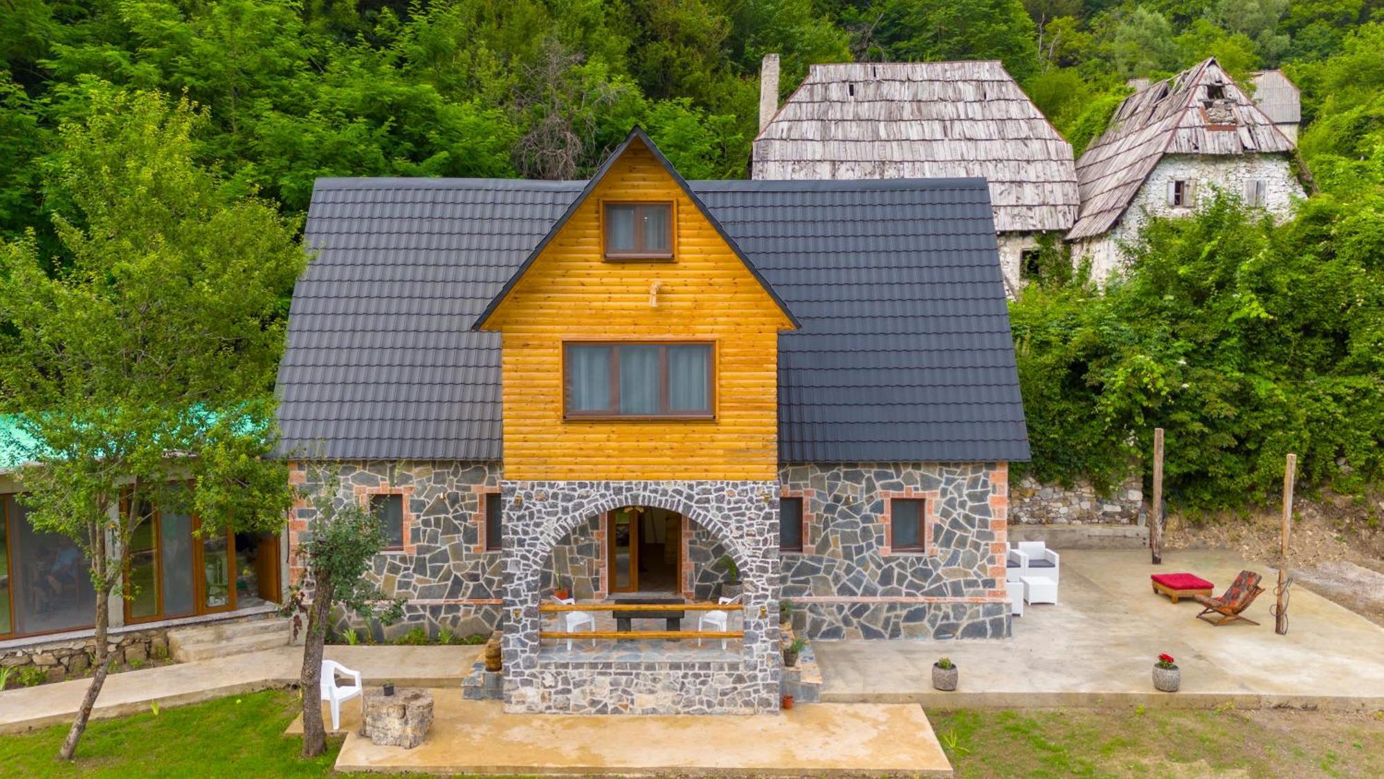 Villa Prelatheth Exteriér fotografie
